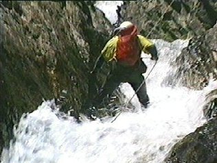 Canyoning : Sophie dans le Chorro de Pinarra