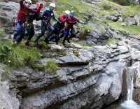 Saut groupé dans le Rougnouse