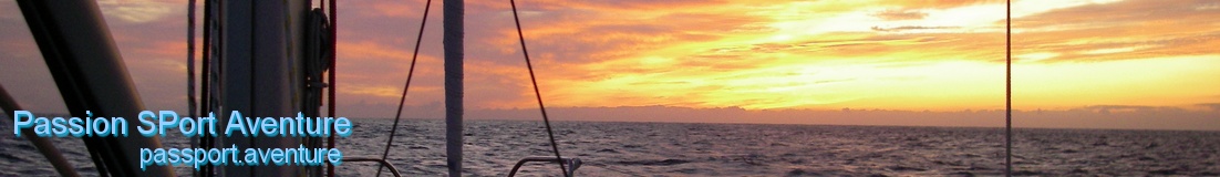 Au fond, le plus haut mont du Portugal (A&ccedil;ores) : le Pico